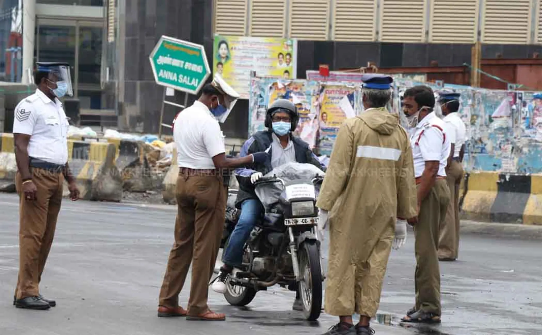 TAMILNADU LOCKDOWN POLICE VEHICLES 